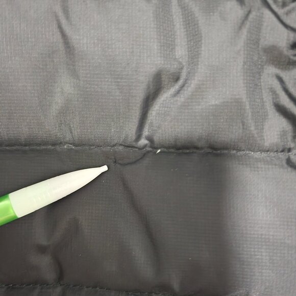 Bundle Of 2 Kids Patagonia Jacket/Sweater Size Medium With Flaws Warm Duckdown - Picture 13 of 16